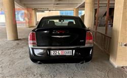 کرایسلەر 300